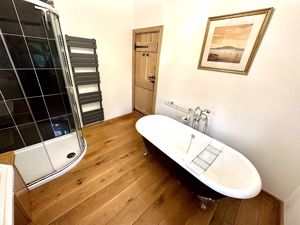 Photo 14- click for photo gallery